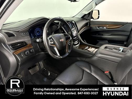 2020 Cadillac Escalade Luxury