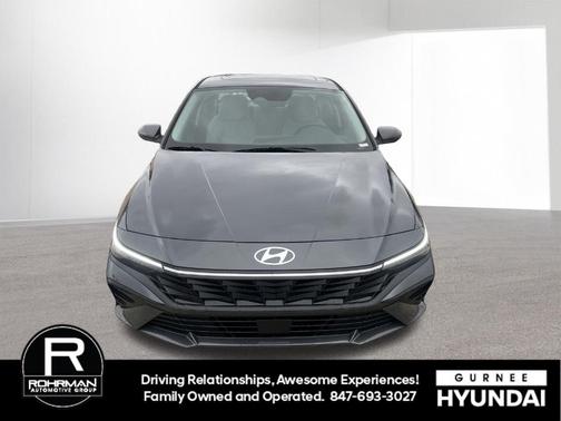 2025 Hyundai ELANTRA Limited