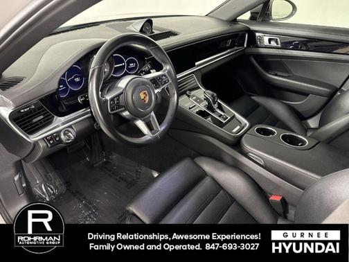 2019 Porsche Panamera 4