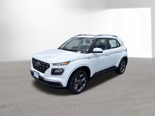 Lunar White 2026 Hyundai VENUE SEL
