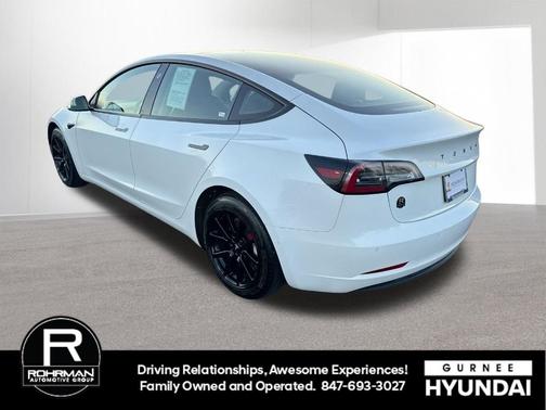 2022 Tesla Model 3 Base