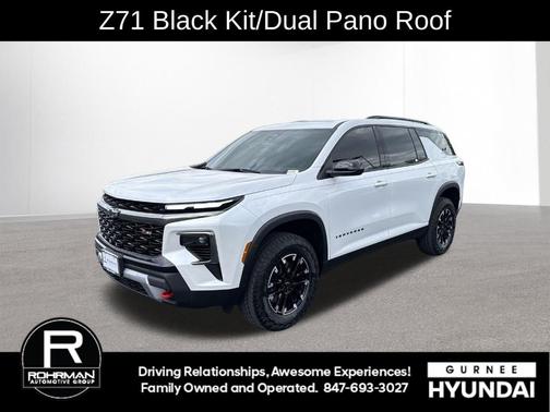 Iridescent Pearl Tricoat 2025 Chevrolet Traverse Z71