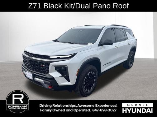 Iridescent Pearl Tricoat 2025 Chevrolet Traverse Z71
