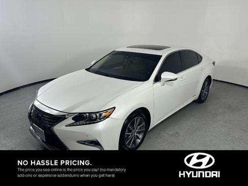 2017 Lexus ES 300h Base
