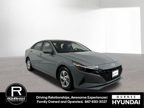 2022 Hyundai ELANTRA SE