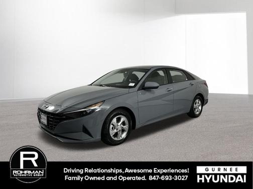 2022 Hyundai ELANTRA SE