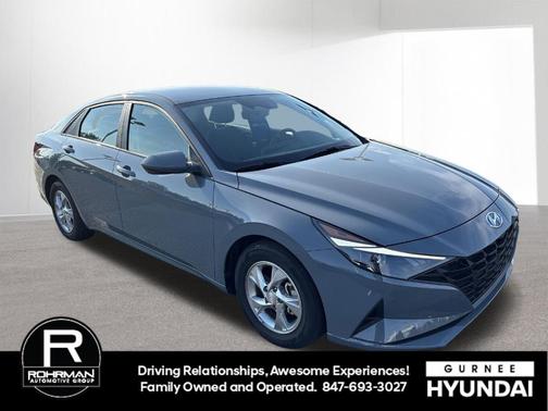 2022 Hyundai ELANTRA SE
