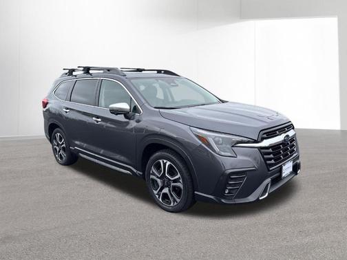 Magnetite Gray Metallic 2023 Subaru Ascent Touring 7-Passenger