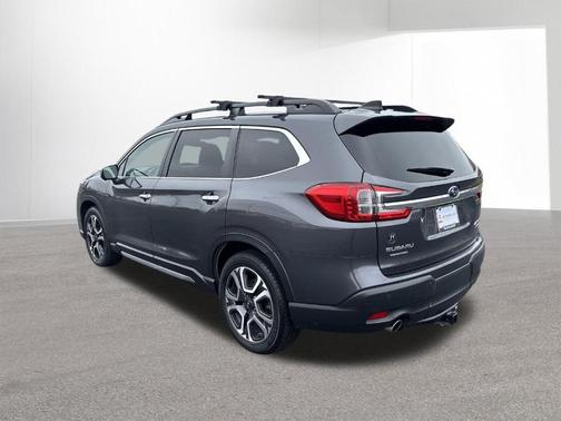 Magnetite Gray Metallic 2023 Subaru Ascent Touring 7-Passenger