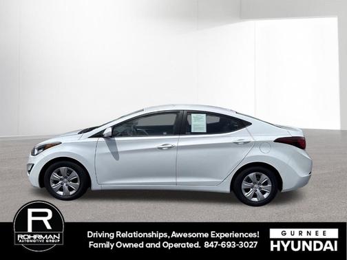 Quartz White Pearl 2016 Hyundai ELANTRA SE