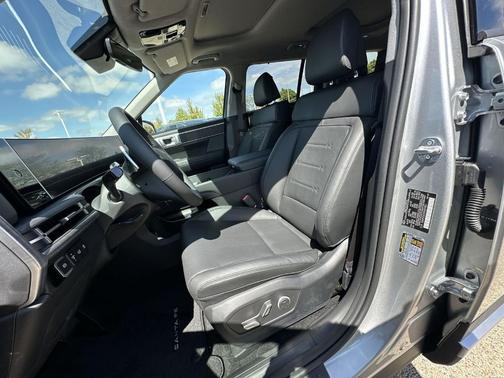 2025 Hyundai SANTA FE HEV Limited