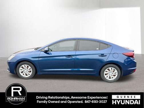 2019 Hyundai ELANTRA SE