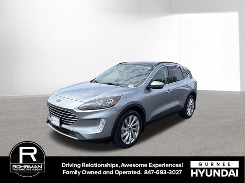 Silver Metallic 2022 Ford Escape Titanium Hybrid