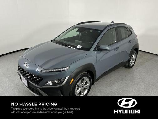 2022 Hyundai KONA SEL
