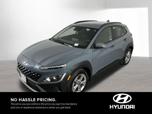2022 Hyundai KONA SEL