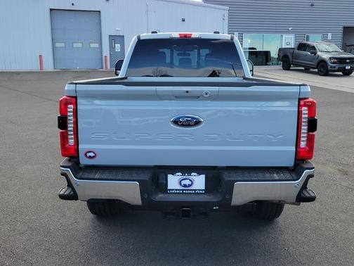 2025 Ford F-350 LARIAT SUPER DUTY