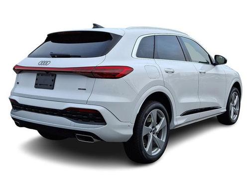 2025 Audi Q5 2.0T quattro Premium