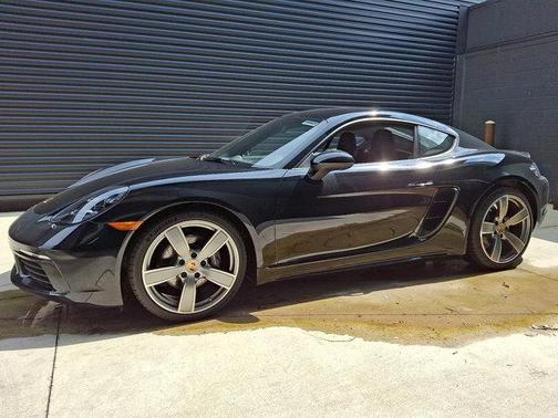 2025 Porsche 718 Cayman Base