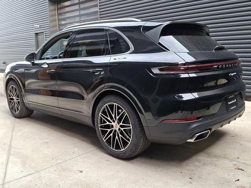 2026 Porsche Cayenne Base