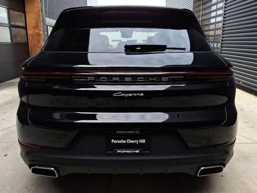 2026 Porsche Cayenne Base