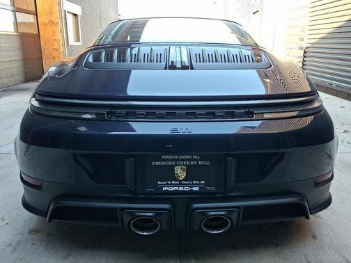 2026 Porsche 911 4 GTS