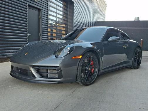 2023 Porsche 911 Carrera GTS