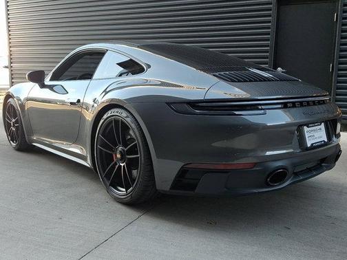 2023 Porsche 911 Carrera GTS