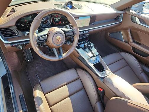 2024 Porsche 911 4 GTS