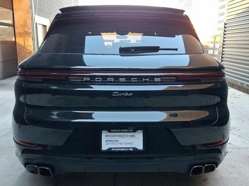 2025 Porsche Cayenne Turbo