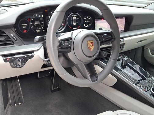 2020 Porsche 911 Carrera 4S