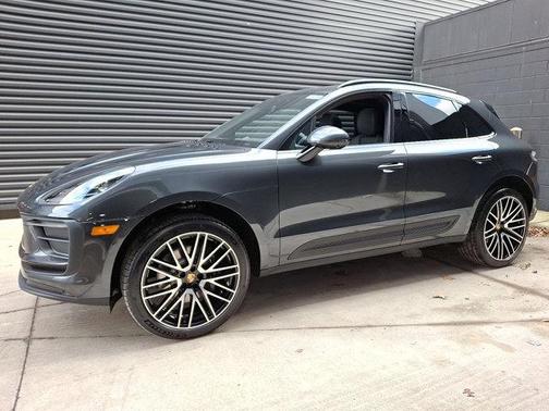 2026 Porsche Macan Base