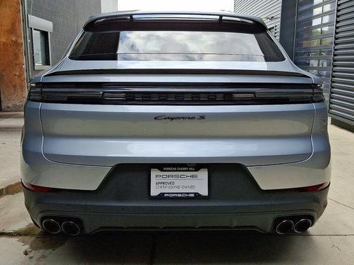2025 Porsche Cayenne S Coupe AWD