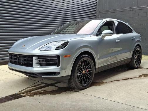 2025 Porsche Cayenne S Coupe AWD