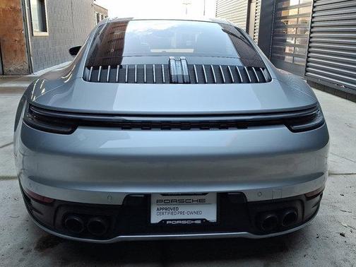 2020 Porsche 911 Carrera 4S