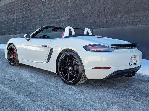 2024 Porsche 718 Boxster S