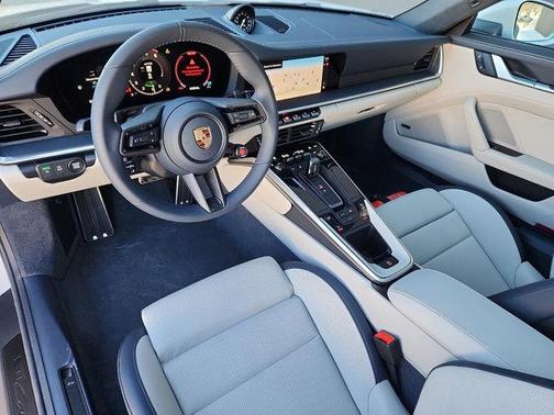 2026 Porsche 911 Carrera GTS