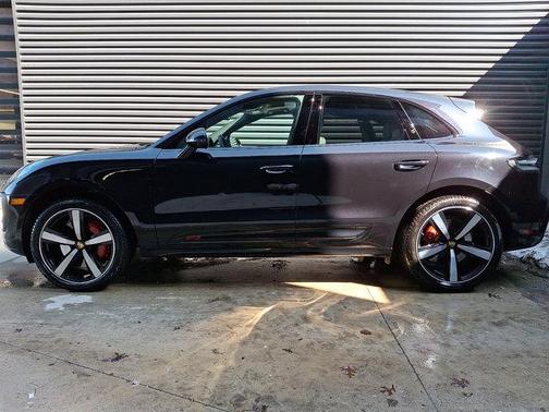 2025 Porsche Macan GTS