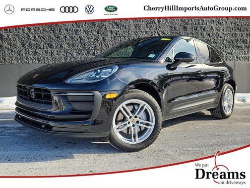 2025 Porsche Macan T