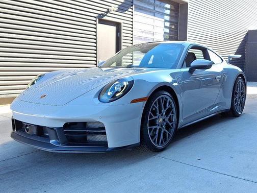 2026 Porsche 911 Carrera