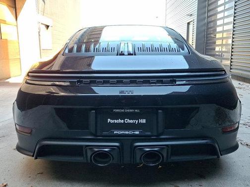 2T 2026 Porsche 911 Carrera GTS