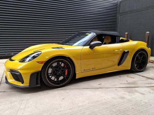 2025 Porsche 718 Spyder RS