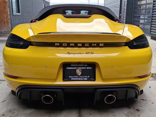 2025 Porsche 718 Spyder RS