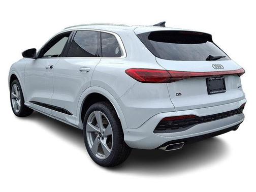2025 Audi Q5 2.0T quattro Premium