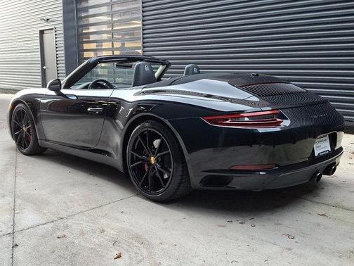 2018 Porsche 911 Carrera S