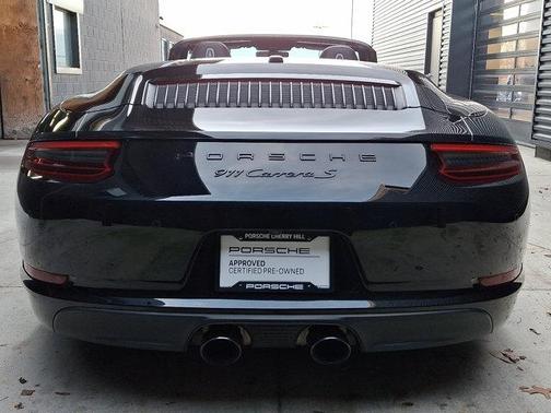 2018 Porsche 911 Carrera S
