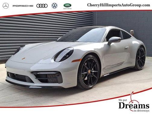 2023 Porsche 911 Carrera 4