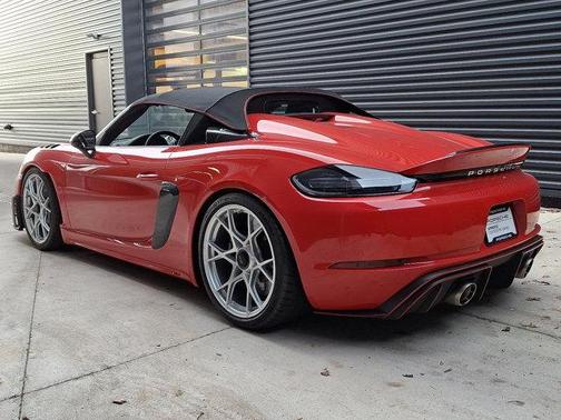 2025 Porsche 718 Spyder RS