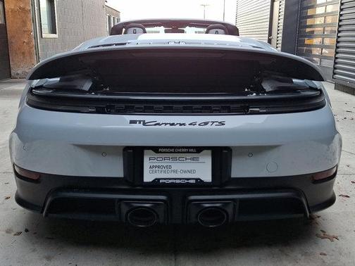 2026 Porsche 911 Carrera 4 GTS