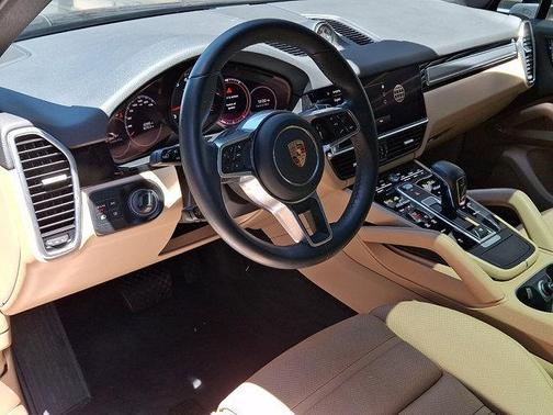 Black 2023 Porsche Cayenne Platinum Edition
