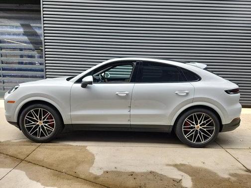 Carrara White Metallic 2026 Porsche Cayenne S Coupe AWD